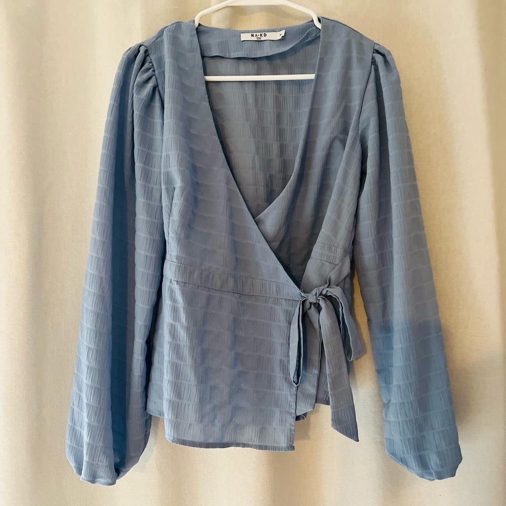 Blue flowy cross over top